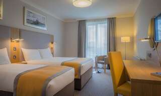 Отель Maldron Hotel Sandy Road Galway Голуэй Улучшенный номер с кроватью размера «king-size»-2